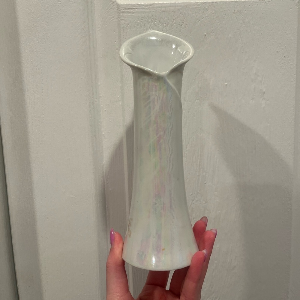 Vintage 1989 FTDA Iridescent Bud Vase - 8.5” Tall